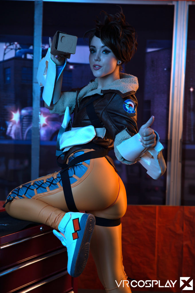 Tracer and Widowmaker – Zoe Doll – Alexa Tomas – Overwatch