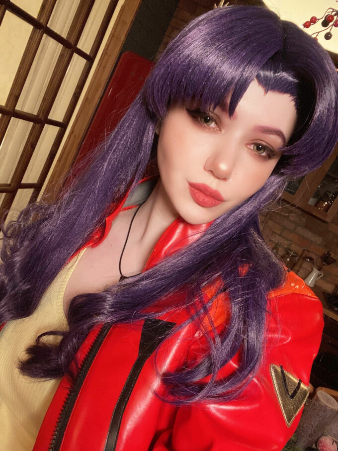 Katsuragi Misato – Alina Becker – Neon Genesis Evangelion