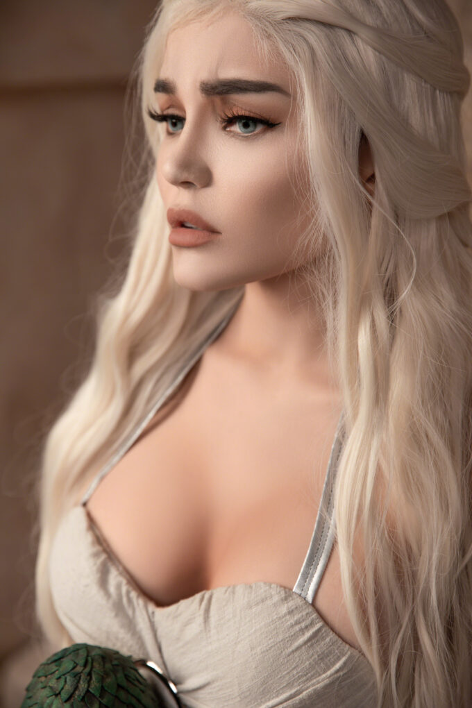 Daenerys Targaryen – Kalinka Fox – A Song of Ice and Fire