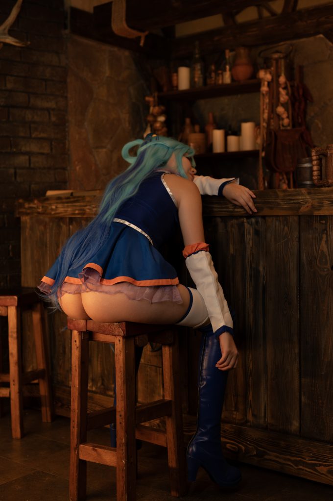 Aqua – Tsukides – Konosuba