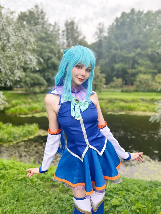 Aqua – Tsukides – Konosuba