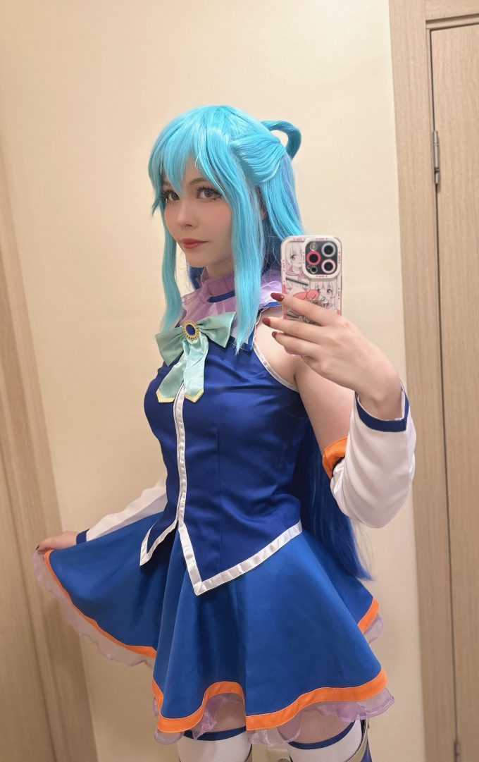 Aqua – Tsukides – Konosuba