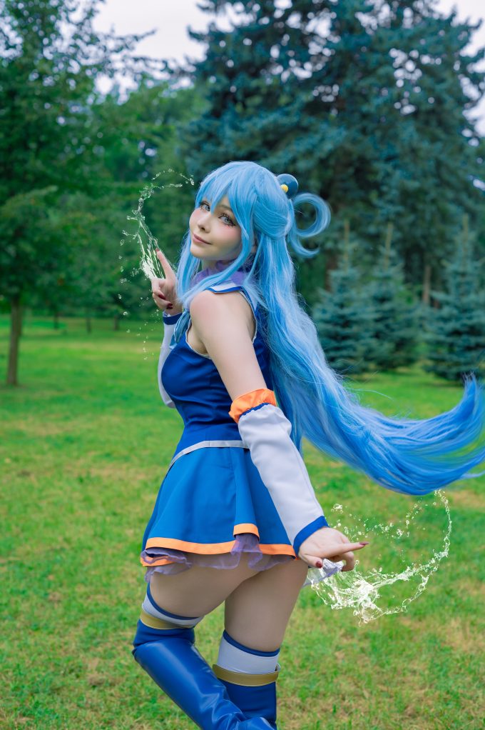 Aqua – Tsukides – Konosuba